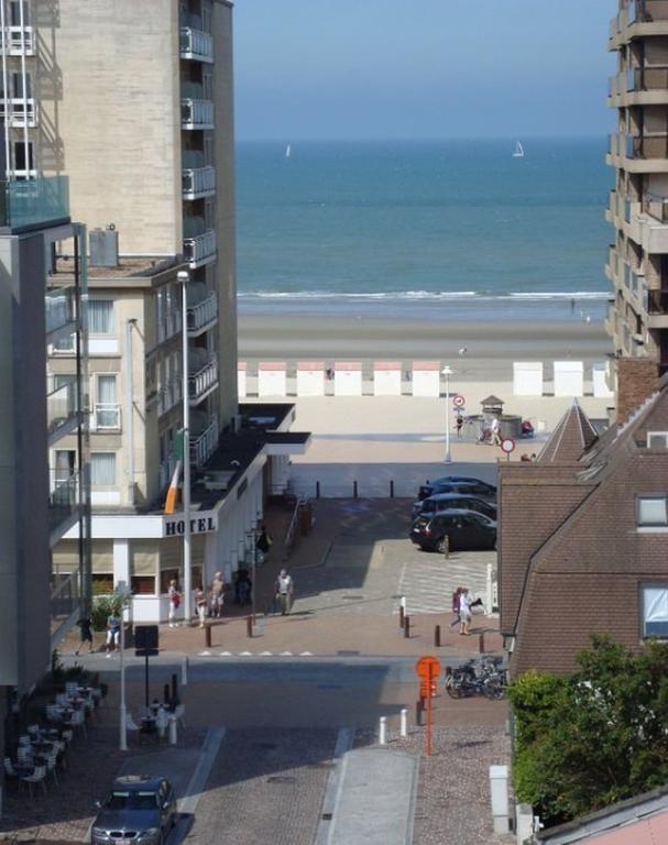 Residentie Gaudi Apartment Nieuwpoort Exterior photo